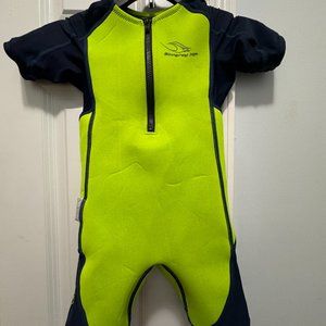 MP Stingray Green/navy  MP size 6 weight  42-47 lbs height 45-47 inches